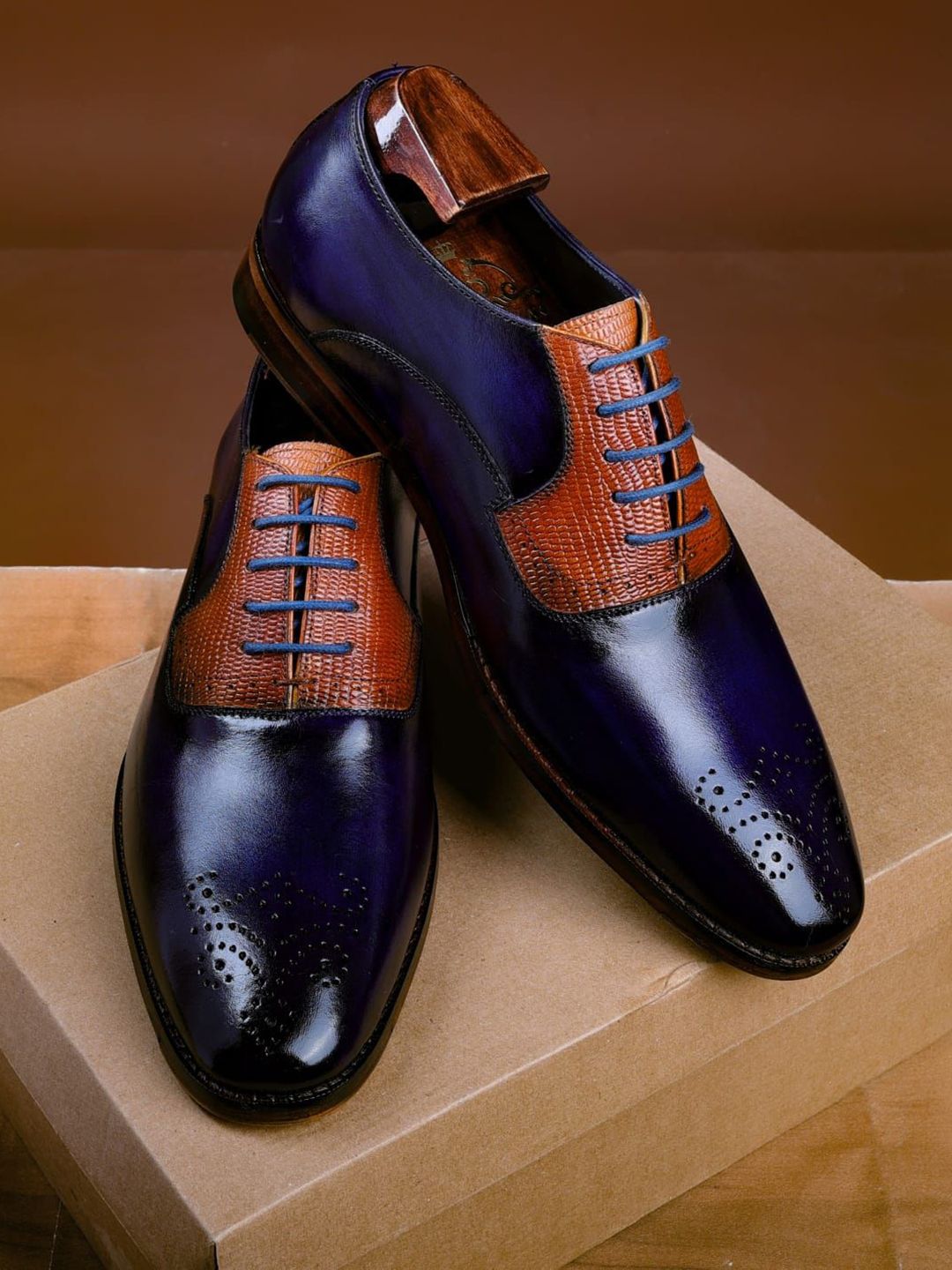 Shop Falcon Guild Men's footwear-men's formal shoes-men's loafers-leather boots for men-men's sandals, luxury men's shoes-premium footwear-men's wedding shoes-men's dress shoes-men's casual footwear-quality men's footwear-worldwide shipping