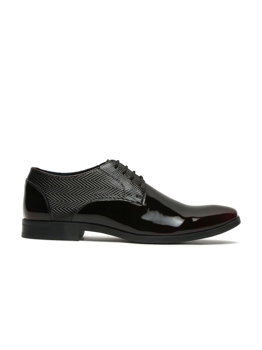 Shop Falcon Guild Men's footwear-men's formal shoes-men's loafers-leather boots for men-men's sandals, luxury men's shoes-premium footwear-men's wedding shoes-men's dress shoes-men's casual footwear-quality men's footwear-worldwide shipping